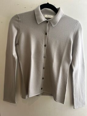 Light Gray Collared Button-Front Cardigan Sweater